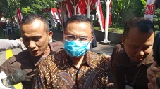 Pakai Masker, Bupati...