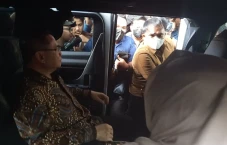 Bupati Pati Sudewo Disoraki...
