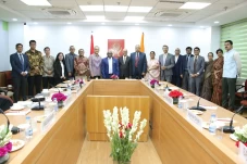 Bertemu Komnas HAM India,...
