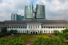 Demo di Jakarta, UI...