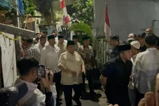 Prabowo Melayat ke Rumah...