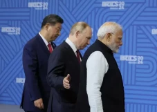Putin, Xi dan Modi Bertemu...