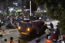 Komnas HAM Kecam Oknum...