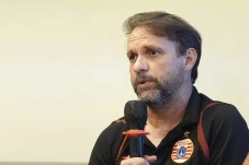 Pelatih Persija Jakarta...