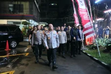 TNI-Polri Gelar Patroli...