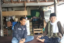 Biayai Umrah Gratis,...