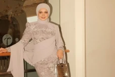 Panjatkan Doa, Siti...