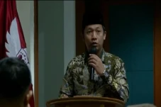 Dina Masyusin Dorong...