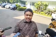 Gegara Penonaktifan,...