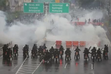 Aksi Demo Terjadi di...