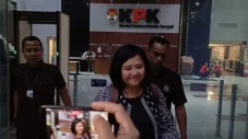 Fiona Handayani Mantan...