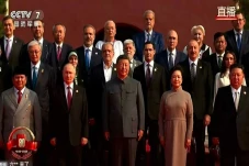 Mikrofon Bocor, Putin...