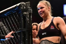Ronda Rousey Ogah Bertarung...
