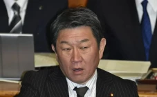 Mantan Menlu Jepang...