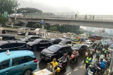Jalan Gatot Subroto...