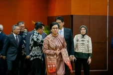 Tidak Sampai Rp1 Miliar,...