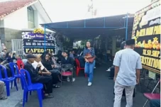 6 Anggota Keluarga Arya...