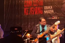 Sukses Tur Konser di...