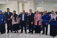 697 Mahasiswa Baru Unibang...
