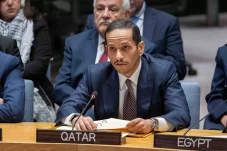 Israel Serang Qatar,...