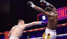 Satu Pukulan Saul Canelo...
