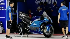 Yamaha YZR-M1 Bermesin...