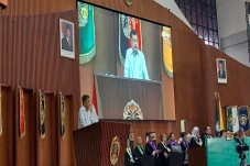 1.914 Mahasiswa UI Diwisuda,...