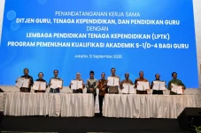 Kemendikdasmen Fasilitasi...