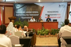 Persempit Ruang Gerak...