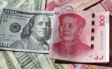 Tinggalkan Dolar AS,...