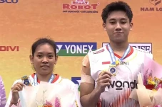 Marwan/Aisyah Juara...