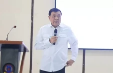 Djamari Chaniago Masuk...