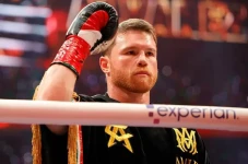 Kebangkitan Saul Canelo...