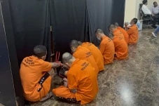 Penampakan 15 Tersangka...