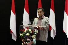 Menakar Peluang Agus...