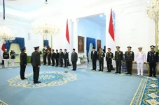Respons Desakan Reformasi...