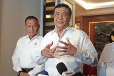Bakal Panggil Menteri...