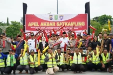 Apel Akbar Satkamling,...