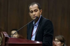 Minta RKUHAP Disahkan...