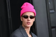 Justin Bieber Pecahkan...