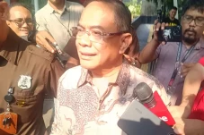Bupati Pati Sudewo Irit...