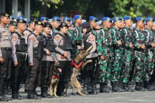 Kapolri Bentuk Tim Transformasi...