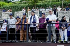 Gubernur Bobby Nasution...