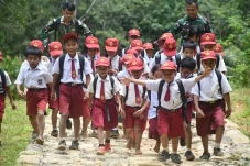 Kodam I BB Bangun Jalan...