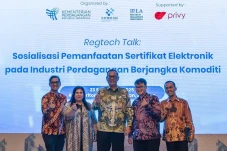 Pertumbuhan Pesat Perdagangan...