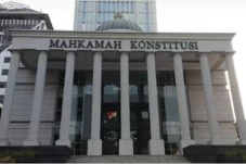 MK Kabulkan Gugatan...