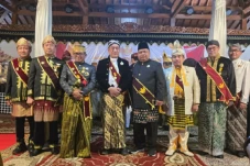 Majelis Adat Kerajaan...