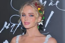 Jennifer Lawrence Kecam...