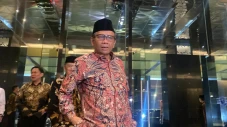 Cucu Mahfud MD Keracunan...