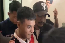 Vadel Badjideh Jelang...